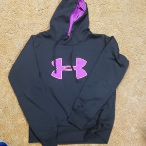 Under Armour Women's Sweatshirt